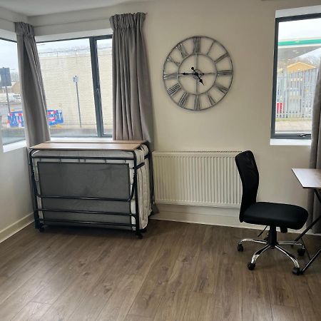 Вилла 3Bed Flat 3Wc And Great Location Near Excel City Airport O2 And Canning Town Station Лондон Экстерьер фото